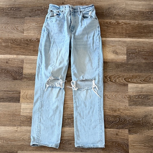 Abercrombie & Fitch Denim - Abercrombie & Fitch Ultra High Rise 90’s Straight Leg Jeans